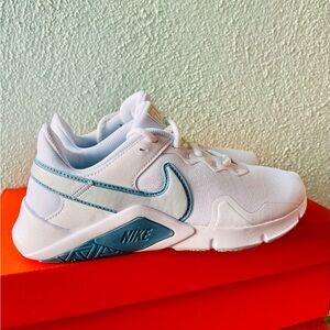 Nike legend workout shoes women’s 7
